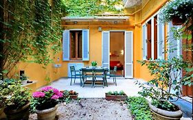Romac Coronari With Gym, Sauna And Garden